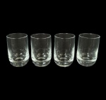 4 Copinhos para shot em cristal translúcido,  med. 7cm de altura.