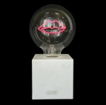 ALE-HOP - Luminária de mesa com lâmpada decorativa e filamento de led em formato de lábios pink, 19cm de altura, funciona com 3 pilhas AAA. 