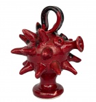 GIUSEPPE FERRARO - SEMINARA CALÁBRIA - Escultura em cerâmica majólica popular do sul da Itália em formato de ouriço na cor bordô com preto, med. 16,5cm de altura. 