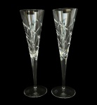CRYSTAL DESIGN P&O CRUISES - Par de taças para champanhe em cristal de chumbo 24%, com lapidações em espiral, med. 27,5cm de altura.