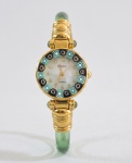 Relogio italiano Elegance Quartz. Pulseira rigida. Na caixa. Com certificado.