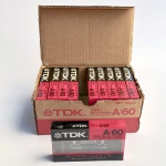 Caixa de fitas cassete TDK A60, Normal Bias, anos 1980, 60 minutos de gravação, pacote lacrado de 10 unidades de fitas virgens.