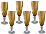Antigo conjunto com 6 grandes taças, confeccionado em demi cristal, em tom âmbar com haste e base translúcida ; Medindo 24 x 8 cm