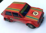 Vintage Brinquedos, Coleção, Carrinho Fiat 147 de Corrida do Autorama Estrela 1970/ 80`s, Vermelho, Funcionando, acende os faróis. Medindo 14,5cm. Acompanha estojo acrílico antigo, medindo 19,5cm