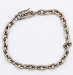 Pulseira em prata, teor 750. 23 cm. Peso: 23.40g.