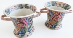 Par de vasos chineses, perfeitos, com alças, para flores ou balde de gelo. Altura 17cm, boca 18,5 cm.
