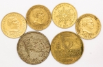 Numismática, URUGUAY. Seis Moedas Estrangeiras Sortidas
