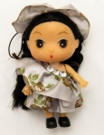 Colecionismo. Chaveiro Mini Bonequinha Company Kids. Cabelos coloridos, articulações móveis nos braços e pernas. 10cm, sem uso.