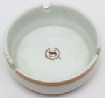 Colecionismo. Antigo cinzeiro em Porcelana Steatita do Hotel Sheraton.
