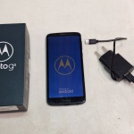 Celular Motorola com Carregador. Qualquer duvida entrar em contato pelo whatsaap: 11948723970 ou pelo nosso email: loucoporantiguidades@gmail.com. OBS: A sua participação em nosso leilão ajuda em causas animais.