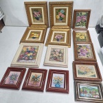 grande lote de belos quadros pequenos representando varios tipos de especies de flores. em bom estado de conservação. Qualquer duvida entrar em contato pelo whatsaap: 11948723970 ou pelo nosso email: loucoporantiguidades@gmail.com. OBS: A sua participação em nosso leilão ajuda em causas animais.