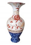 Singular vaso Wedgwood com decoração floral, Inglaterra século XIX. Medida: 23cm