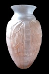 Vaso Art Deco em vidro satine assinado Muller Fréres Luneville - França cerca de 1920. Medidas : 40 X 16 cm
