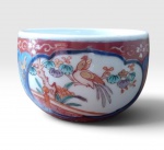Bowl em porcelana Imari, Japão século XIX, 10 cm de diamentro x 7 cm de altura.