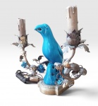 Papagaio em porcelana chinesa azul do fim do século XIX, com uma montagem francesa em bronze onde dois braços  saindo da base decorado com folhagens e finalizando por velas eletrificadas, tornado assim o objeto em um lindo e chic abajur, montagem muito comum no fim do século XIX na França, onde imperava o estilo chinoserie,   25x22 cm