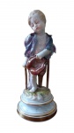 Estatueta em porcelana de meissen respresentando anjo caido