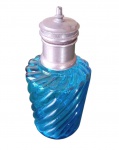Perfumeiro Baccarat Bambu Tours azul com finalizacão em estanho, França século XIX