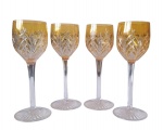 4 cálices em cristal Baccarat lapidados na cor ambar