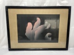Gravura contemporânea intitulada "A Happy Touch", apresentando composição abstrata de formas orgânicas com gradiente em tons de rosa e cinza sobre fundo escuro, assinada no canto inferior direito e emoldurada com paspartu em moldura preta simples. Medindo 74cm x 54cm.