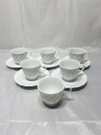 Jogo de 6 xícaras de café em porcelana Petra - Thailand, branca com relevos. Medindo 6,5cm x 6cm de altura.