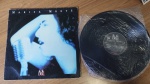 Lp Disco de Vinil Marisa Monte " M" . Produto original, capa com sinais de uso e manuseio, pode haver desgaste. Disco pode conter poeira e riscos, mesmo que superficiais, podendo ocasionar algum nível de ruído na audição.Itens vendidos no estado que apresentam as fotos, qualquer dúvida por gentileza entrar em contato com nosso Whatsapp (24)992260836 para esclarescimentos até o dia anterior ao pregão!!!