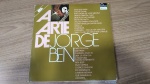 Lp Disco de Vinil Jorge Ben "A arte de Jorge Ben". Produto original, capa com sinais de uso e manuseio, pode haver desgaste. Disco pode conter poeira e riscos, mesmo que superficiais, podendo ocasionar algum nível de ruído na audição.Itens vendidos no estado que apresentam as fotos, qualquer dúvida por gentileza entrar em contato com nosso Whatsapp (24)992260836 para esclarescimentos até o dia anterior ao pregão!!!