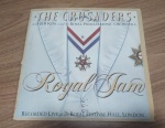 Lp Disco de Vinil "The Crusaders" com BB KING and the Royal Philarmonic Orquestra. Produto original, capa com sinais de uso e manuseio, pode haver desgaste. Disco pode conter poeira e riscos, mesmo que superficiais, podendo ocasionar algum nível de ruído na audição.Itens vendidos no estado que apresentam as fotos, qualquer dúvida por gentileza entrar em contato com nosso Whatsapp (24)992260836 para esclarescimentos até o dia anterior ao pregão!!!