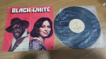 Lp Disco de Vinil Black & White Billy Paul e Tina Charles. Produto original, capa com sinais de uso e manuseio, pode haver desgaste. Disco pode conter poeira e riscos, mesmo que superficiais, podendo ocasionar algum nível de ruído na audição.Itens vendidos no estado que apresentam as fotos, qualquer dúvida por gentileza entrar em contato com nosso Whatsapp (24)992260836 para esclarescimentos até o dia anterior ao pregão!!!