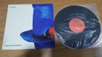 Lote com Lp Vinil Boy George , capa comsinais de uso e manuseio, pode haver desgaste. Disco pode conter poeira e riscos, mesmo que superficiais, podendo ocasionar algum nível de ruído na audição.Itens vendidos no estado que apresentam as fotos, qualquer dúvida por gentileza entrar em contato com nosso Whatsapp (24)992260836 para esclarescimentos até o dia anterior ao pregão