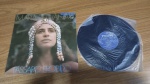Lote com Lp Vinil Maria Bethania "Pássaro proibido" ,capa com sinais de uso e manuseio, pode haver desgaste. Disco pode conter poeira e riscos, mesmo que superficiais, podendo ocasionar algum nível de ruído na audição.Itens vendidos no estado que apresentam as fotos, qualquer dúvida por gentileza entrar em contato com nosso Whatsapp (24)992260836 para esclarescimentos até o dia anterior ao pregão