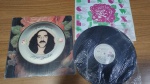 Lote com Lp disco de Vinil Moraes Moreira " Bazar Brasileiro",capa com sinais de uso e manuseio, pode haver desgaste ou mofo. Disco pode conter poeira e riscos, mesmo que superficiais, podendo ocasionar algum nível de ruído na audição.Itens vendidos no estado que apresentam as fotos, qualquer dúvida por gentileza entrar em contato com nosso Whatsapp (24)992260836 para esclarescimentos até o dia anterior ao pregão
