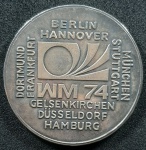 ALEMANHA - COPA DO MUNDO DE 1974 - 38mm.