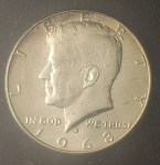 Estados Unidos - Kennedy Half Dolar 1968 - Prata (0.400) 11,5 g - 30,61 mm.