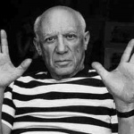 A PARTIR DESSE MOMENTO APREGOAREMOS A MAIOR COLEÇÃO PRIVADA EXISTENTE NO BRASIL  DE LIVRES D'ARTISTE OU EM LIVRE TRADUÇÃO LIVROS DE ARTISTA DE UM DOS MAIS IMPORTANTES PINTORES DO SÉCULO XX NO MUNDO: PABLO PICASSO (1881-1973) . O LIVRE D'ARTISTE (TERMO EM FRANCÊS ADOTADO INTERNACIONALMENTE) É UMA OBRA DE ARTE QUE ASSUME A FORMA OU O CONCEITO DE UM LIVRO. DISTINGUE-SE DOS LIVROS ILUSTRADOS COMUNS POR SER UMA CRIAÇÃO CONCEITUAL ONDE O TEXTO E A IMAGEM DIALOGAM COMO UM ÚNICO OBJETO ESTÉTICO, FREQUENTEMENTE PRODUZIDO EM TIRAGENS LIMITADAS, COM ENCADERNAÇÕES ESPECIAIS E TÉCNICAS DE IMPRESSÃO ORIGINAIS. EM SÍNTESE SÃO OBRAS DE ARTE EM FORMATO DE LIVROS. ELES CONTÉM OBRAS ORIGINAIS DO ARTISTA POR ELE CONCEBIDAS E EXCECUTADAS PODEM SER DESENHOS, ÁGUAS FORTES, COLAGENS,  LITHOGRAVURAS OU XILOGRAVURAS. POR ISSO MUITOS DESSES LIVROS NÃO RESISTIRAM A SANHA DE NEGOCIANTES DE ARTE QUE OS DESMEMBRAVAM PARA VENDER INDIVIDUALMENTE AS OBRAS. HOJE UM LIVRO DE ARTISTA É ENCARADO NO MERCADO COMO UM OBJETO ARTÍSTICO INDIVISÍVEL PORQUE SEU VALOR NO TODO É SENÃO MAIOR PELO MENOS IDÊNTICO AS PARTES INDIVIDUAIS. ESTA PRODIGIOSA COLEÇÃO DE LIVRE D'ARTISTE FOI REUNIDA PELO DR. ANTONIO BERNARDES DE OLIVEIRA, QUE FOI TANTO UM MAGISTRAL BIBLIÓFILO COMO UMA DEVOTADO ADMIRADOR DAS ARTES. HÁ POUCOS MESES A DARGENT LEILÕES TEVE OPORTUNIDADE DE APREGOAR O ÚNICO QUADRO DE CEZZANE JÁ NEGOCIADO EM LEILÃO NO BRASIL. A OBRA REFERENCIADA NOS ARQUIVOS DA BIBLIOTECA NACIONAL DA FRANÇA FOI ADQUIRIDA PELO DR. BERNARDO EM INCURSÃO A EUROPA NA DÉCADA DE 1950 LOGO APÓS O FIM DA SEGUNDA GUERRA MUNDIAL. ESTA E OUTRAS MARAVILHAS COMO OS LIVROS QUE APRESENTAREMOS A SEGUIR SE TORNARAM ACESSÍVEIS AO MERCADO EXTRA EUROPEU EM VIRTUDE DO MOMENTO ÚNICO QUE A GUERRA DE PROPORÇÕES APOCALÍPTICAS QUE DEVASTOU O CONTINENTE. DR. BERNARDO SOUBE OPORTUNIZAR SABIAMENTE SUAS AQUISIÇÕES E TROUXE PARA O BRASIL ITENS HISTÓRICOS E ARTÍSTICOS QUE DIFICILMENTE NOSSO MERCADO TERIA ACESSO EM UMA OUTRA CONDIÇÃO. ESSES LIVROS APREGOADOS A SEGUIR SÃO TESOUROS ARTÍSTICOS COBIÇADOS POR GRANDES COLECIONADORES E INSTITUIÇÕES PÚBLICAS E POUCOS OS TEM. QUANDO SÃO NEGOCIADOS EM GRANDES E REPUTADAS CASAS DE LEILÃO EUROPEIAS SUSCITAM DISPUTAS ÉPICAS POR UMA ÚNICA RAZÃO: SÃO RAROS EM EXTREMO E QUEM OS TEM NÃO DESEJAM DESFAZEREM-SE DELES. INICIAREMOS ENTÃO ESSA SESSÃO HISTÓRICA.NOTA: Pablo Ruiz Picasso (Málaga, 25 de outubro de 1881  Mougins, 8 de abril de 1973) foi um pintor, escultor, ceramista, cenógrafo, poeta e dramaturgo espanhol, considerado um dos mais importantes e populares pintores do século XX. É conhecido como co-fundador do cubismo ao lado de Georges Braque, inventor da escultura construída, inventor da colagem e pela variedade de estilos que ajudou a desenvolver e explorar. Dentre as suas obras mais famosas estão os quadros cubistas As Meninas DAvignon (1907) e Guernica (1937), uma pintura do bombardeio alemão de Guernica durante a Guerra Civil Espanhola. Picasso, Henri Matisse e Marcel Duchamp são considerados os três artistas que mais realizaram desenvolvimentos revolucionários nas artes plásticas nas décadas iniciais do século XX, responsável por importantes avanços na pintura, na escultura, na gravura e nas cerâmicas. O pintor de Málaga demonstrava talento artístico desde jovem, pintando de forma realista por toda a sua infância e adolescência. Durante a primeira década do século XX, o seu estilo mudou graças aos seus experimentos com diferentes teorias, técnicas e ideias. Sua obra geralmente é classificada em períodos. Enquanto os nomes de muitos dos seus períodos finais são controversos, os períodos mais aceitos da sua obra são o período azul (1901-1904), o período rosa (1904-1906), o período africano (1907-1909), o cubismo analítico (1909-1912) e o cubismo sintético (1912-1919). Picasso conquistou renome universal e fortuna graças às suas arte revolucionária, tornando-se uma das mais conhecidas figuras da arte de seu século. Nasceu na cidade de Málaga, em Andaluzia, região da Espanha, e recebeu o nome completo de Pablo Diego José Francisco de Paula Juan Nepomuceno María de los Remedios Cipriano de la Santísima Trinidad Ruiz y Picasso, filho de María Picasso y López e José Ruiz Blasco.Em torno do seu nascimento surgiram várias lendas, algumas das quais Picasso se esforçou para promover. Segundo uma delas, Pablo nasceu morto e a parteira dedicou a sua atenção à mãe acamada. Só o médico, Don Salvador, o salvou de uma morte por asfixia soprando-lhe fumo de um charuto na face. O fumo fez com que Picasso começasse a chorar. O seu nascimento no dia 25 de outubro de 1881, às onze e um quarto da noite, seria assim descrito por Picasso aos seus biógrafos, que assim o publicavam de boa vontade.7Roland Penrose, um dos mais conhecidos biógrafos de Picasso, procurou nas suas origens a razão da sua genialidade e da sua abertura à arte, algo natural na compreensão de um gênio. Na geração dos seus pais são vários os vestígios. O seu pai era pintor e desenhista, de bem medíocre talento. Don José dedicava-se a pintar os pombos que pousavam nos plátanos da Plaza de la Merced, perto da sua casa.7 Ocasionalmente, pedia ao filho para lhe acabar os quadros. A linhagem paterna possibilitou-se estudar até ao ano de 1841.7 Da descendência materna pesquisada, Dona María contava entre os antepassados com dois pintores. As feições de Picasso são também semelhantes às da mãe.7Os primeiros dez anos de vida de Pablo são passados em Málaga. Os desenhos de infância de Picasso representavam cenas de touradas, típicas da Andaluzía. Sua primeira obra, preservada, era um óleo sobre madeira, pintada aos oito anos, chamada O Toureiro. Picasso conservou esse trabalho por toda a sua vida, levando-o consigo sempre que mudava de casa. Anos mais tarde pintou outro quadro semelhante, A morte da mulher destacada e fútil. Picasso está zangado e rebelde. Este quadro é claramente uma expressão injuriosa da sua relação com a mulher. Desde sua infância, passando a adolescência e tenra juventude manifestou a grandeza do artista que seria. Picasso era um gênio único e por isso inigualável. Após anos vivendo entre a Galiza, Barcelona e Madrid foi finalmente encaminhado a Paris onde viria revolucionar a pintura do século XX.  Picasso fez sua primeira viagem a Paris (1900), a capital artística da Europa. Lá morou com Max Jacob (jornalista e poeta), que o ajudou com a língua francesa. Max dormia de noite e Picasso durante o dia, ele costumava trabalhar à noite. Foi um período de extrema pobreza, frio e desespero. Muitos de seus desenhos tiveram que ser utilizados como material combustível para o aquecimento do quarto. m 1901 com Soler, um amigo, funda uma revista Arte Joven, na cidade de Madri. O primeiro número é todo ilustrado por ele. Foi a partir dessa data que Picasso passou a assinar os seus trabalhos simplesmente "Picasso", anteriormente assinava "Pablo Ruiz y Picasso".Na fase azul (1901 a 1905), Picasso pintou a solidão, a morte e o abandono. Quando se apaixonou por Fernande Olivier, suas pinturas mudaram de azul para rosa, inaugurando a fase rosa (1905 - 1906). Trabalhava durante a noite até o amanhecer. Em Paris, Picasso conheceu um selecto grupo de amigos célebres nos bairros de Montmartre e Montparnasse: André Breton, Guillaume Apollinaire e a escritora Gertrude Stein.Na fase rosa há abundância de tons de rosa e vermelho, caracterizada pela presença de acrobatas, dançarinos, arlequins, artistas de circo, o mundo do circo. No verão de 1906, durante uma estada em Andorra, sua obra entrou em uma nova fase marcada pela influência das artes gregas, ibérica e africana, era o protocubismo, o antecedente do cubismo. O célebre retrato de Gertrude Stein (1905 - 1906) revela um tratamento do rosto em forma de máscara.Em 1912, Picasso realizou sua primeira colagem, colou nas telas pedaços de jornais, papéis, tecidos, embalagens de cigarros.Apaixonou-se por Olga Koklova, uma bailarina. Casaram-se em 12 de julho de 1918. Neste período o artista já se tornara conhecido e era um artista da sociedade. Quando Olga engravidou, criou uma série de pinturas de mães com filhos.Em 1927 conhece Marie-Thérèse Walter, uma jovem francesa com 17 anos, e com a qual o artista manteve uma relação amorosa.Nos primeiros tempos, a presença da jovem musa nos quadros de Picasso manteve-se oculta, uma vez que o pintor continuava casado com a russa Olga Khokhlova.A divulgação pública dos retratos de Marie-Thérèse acabou por precipitar a revelação da relação secreta. Em 1935 teve uma filha de Marie-Thérèse, chamada Maya Widmaier-Picasso.A partir de 1936, as duas tiveram que dividir o pintor com uma terceira mulher, a fotógrafa Dora Maar. A eclosão da Guerra Civil Espanhola empurrou-o para uma maior consciência política e do seu génio surgiu uma das suas obras pictóricas mais emblemáticas e conhecidas, o mural "Guernica".Entre o começo e o fim da Segunda Guerra Mundial (1939 - 1945), dedica-se também à escultura, gravação, cerâmica e fisiogramas. Como gravador, domina as diversas técnicas: água-forte, água-tinta, ponta-seca, litogravura e gravura sobre linóleo colorido. Além disso, sua dedicação à arte escultórica era esporádica. Cabeça de Búfalo, Metamorfose é um grande exemplo de seu trabalho com esse meio. É considerado um dos pioneiros em realizar esculturas a partir de junção de diferentes materiais.Em 1943, Picasso conhece a pintora Françoise Gilot (1921-2023) e tem dois filhos, Claude (1947-2023) e Paloma (1949), encontrou um pouco de paz e pintou Alegria de Viver.Em 1968, aos 87 anos, produziu em sete meses uma série de 347 gravuras recuperando os temas da juventude: o circo, as touradas, o teatro, as situações eróticas. Anos mais tarde, uma operação da próstata e da vesícula, além da visão deficiente, põe fim às suas actividades. Como uma honra especial a ele, no seu 90.º aniversário, são comemorados com exposição na grande galeria do Museu do Louvre. Torna-se assim o primeiro artista vivo a expor os seus trabalhos no famoso museu francês.Pablo Picasso morreu a 8 de abril de 1973 em Mougins, França, com 91 anos de idade. Na noite anterior ele havia brindado com os amigos dizendo "Bebam à minha saúde. Vocês sabem que não posso beber mais." Picasso depois teria ido pintar até três da manhã antes de ir dormir. Acordou na manhã seguinte com dores no peito e sem conseguir se levantar, morrendo poucos minutos depois de um enfarte. Encontra-se sepultado no Castelo de Vauvenargues, Aix-en-Provence, Provença-Alpes-Costa Azul, sul de França. Deixou aos seus herdeiros mais de 45 000 obras, entre as quais 1 885 pinturas, 1 228 esculturas, 7 089 desenhos, 30 000 impressões, 150 sketchbooks e 3 222 trabalhos em cerâmica.