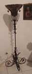 LUMINÁRIA FREANCESA, ART DECÓ 1910, FERRO FORGÊ COM CUPULA DE COBRE MARCHETADA MEDE 1,90X50 DIAM