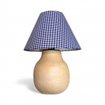Abajur montado com vaso de ceramica na cor crua , cúpula quadriculada em azul,  instalação nova , nunca usado, mede 35x25