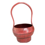 Grande E Antigo Marmiteiro Oriental Em Madeira Retorcida , Lindo Trabalho, Cor Vermelho Tibet, Perfeito Estado, Mede 55X32 Cm Diâmetro