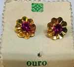 Antigo Brinco em OURO Baixo com pedrinhas .