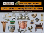 ESTE LEILÃO APRESENTA BELÍSSIMAS ANTIGUIDADES PARA TODOS OS GOSTOS. SEJAM BEM VINDOS E BONS ARREMATES. ATENTEM AS INSTRUÇÕES DO LEILÃO .