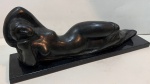 Ceschiatti, escultura em bronze, medidas  40 X 15 X 12, assinado na base com selo fundido na peça