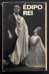 livro - Sófocles Édipo Rei - versão teatral moderna de Geir Campos - Editora Vozes - 1967 - 80 p. - brochura com a capa e parte interna em bom estado de conservação - dedicatória na primeira folha - (21,5x14)cm.