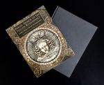 catálogo - Heroic Armor of the Italian Renaissance - Stuart W. Pyhrr and José A. Godoy -The Metropolitan Museum of Art - 1999 - idioma inglês - 357 p. - capa dura com sobrecapa e parte interna em ótimo estado de conservação - (29X22,5) cm.