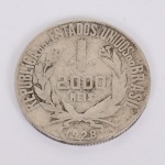 NUMISMÁTICA, Brasil, República, uma (1) moeda de 2000 reis 1928, BC, cunhada em prata, peso aproximado 8 gr., vide foto.