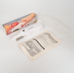 ) DIVERSOS, um (1) descascador manual a bateria, para frutas e legumes, marca POWER PEELER, acondicionada na caixa e sem uso, não testada e sem garantia, vide foto.