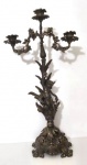 Candelabro em ferro fundido preto medindo 39cm com 3 pontos de velas