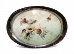 WMF - ANTIGA BANDEJA EM FAIANÇA EUROPÉIA COM GUARNIÇÃO EM METAL. MARCAS DE USO. COM FIO DE CABELO. MEDINDO 24.5 X 35 CM
