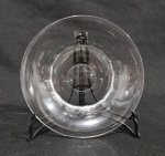 ANTIGO PRATO EM CRISTAL LAPIDAÇÃO DEDÃO. MEDINDO 17 CM