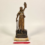 Dominique Alonzo - Importante escultura em bronze ormolu, fundição de alta qualidade com base bronze