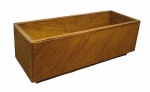 Caixa em madeira revestida com rattan - 30x87x32 cm.