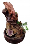 Fonte cascata em cerâmica, madeira e material natural - 56x31x31 cm - não testado.